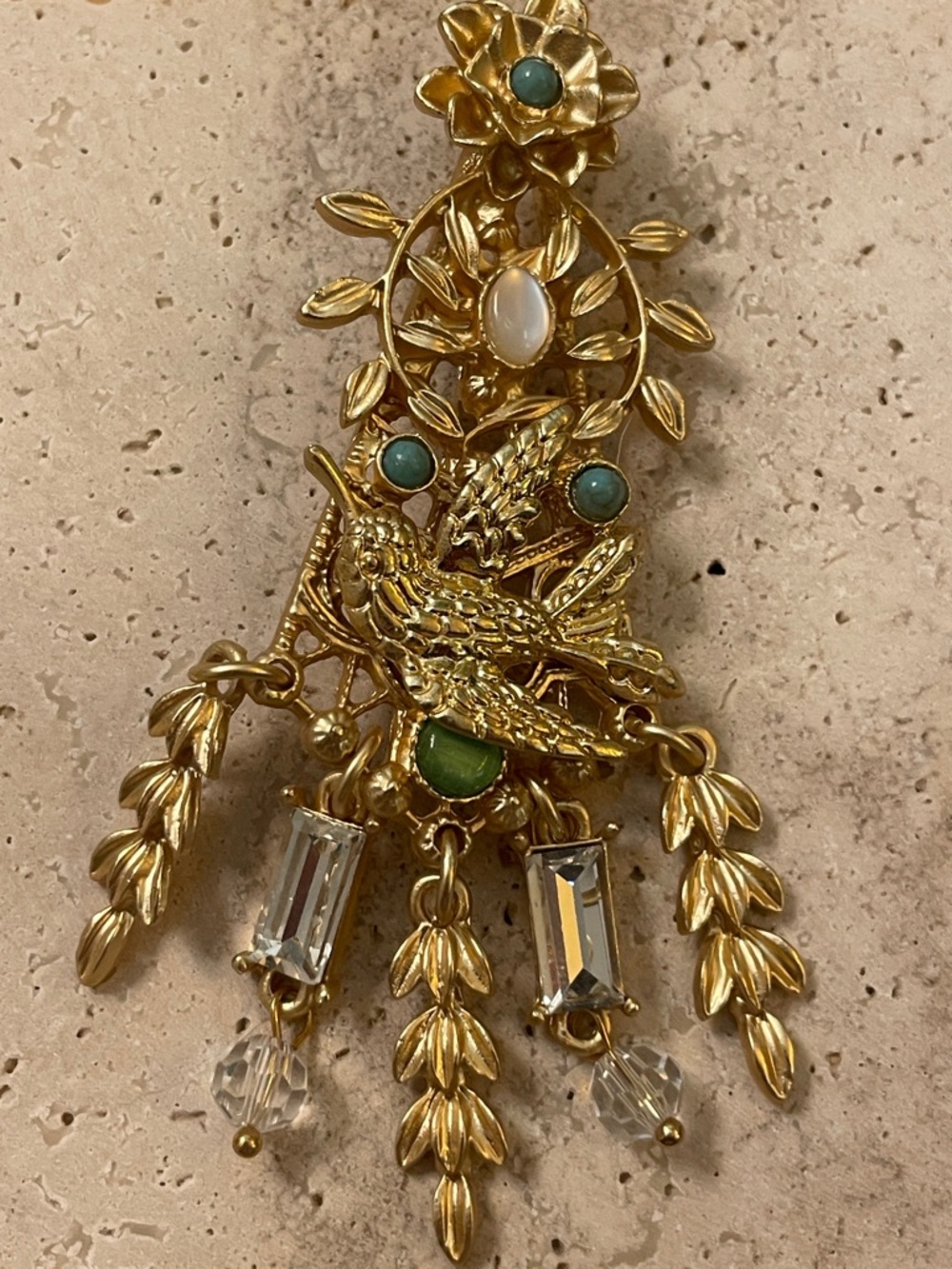 Ornate Bird Brooch Pendant Gold Green Cabochon Crystal Drop Statement Jewelry - Picture 3 of 6